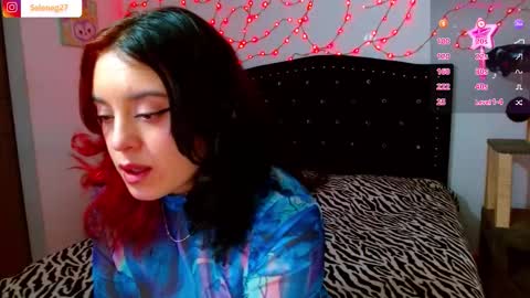 Selene G  online show from 01.16.26