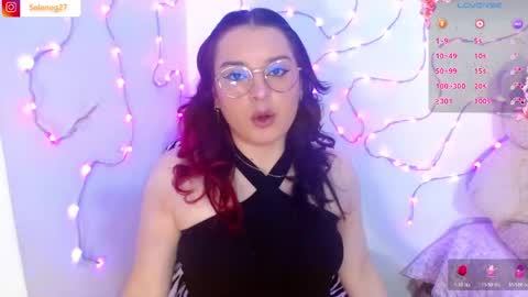 Snapshot of seleneg chatting on 05.30.26 Selene G online show from 05.30.26