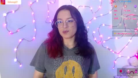Snapshot of seleneg chatting on 06.19.26 Selene G online show from 06.19.26