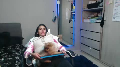 Snapshot of selenered1 chatting on 02.18.26 S online show from 02.18.26