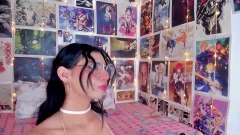 Snapshot of seleneroses chatting on 11.10.25 Selene online show from 11.10.25