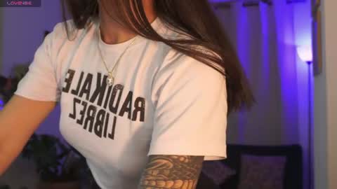 Snapshot of selenevaughan chatting on 06.18.26 Selene online show from 06.18.26
