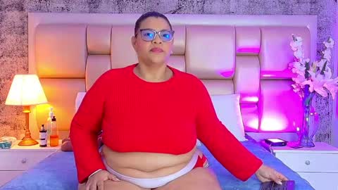 Selenna Cooper online show from 04.21.26