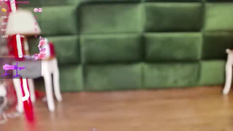 Selen online show from 11.18.25