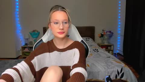 Simon and Alice online show from 10.26.25