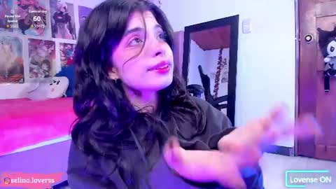 Snapshot of selina_lovers_ chatting on 07.17.26 Selina online show from 07.17.26