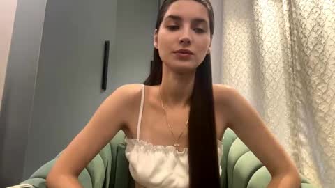 Sofia online show from 11.04.25