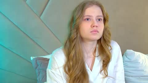 SelinSwarovski online show from 04.03.26