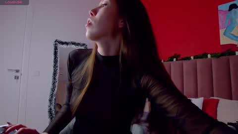 Nicole online show from 12.17.24