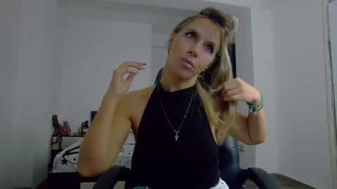 sellena_angel online show from 10.19.25