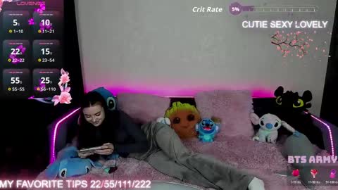 Snapshot of semurmur chatting on 05.13.26 S E M U R online show from 05.13.26
