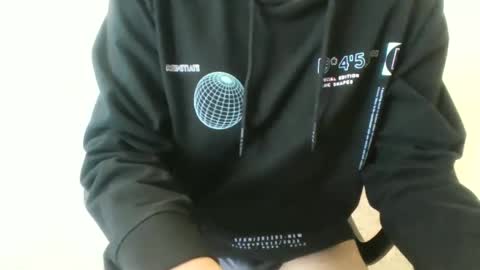 Snapshot of senpaiffs chatting on 02.21.25 senpaiffs online show from 02.21.25