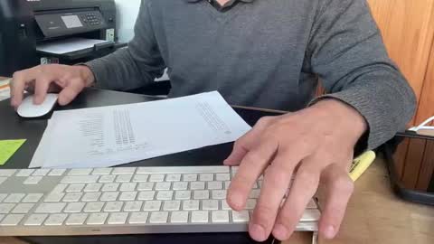 Snapshot of sens3439 chatting on 10.14.25 sens3439 online show from 10.14.25