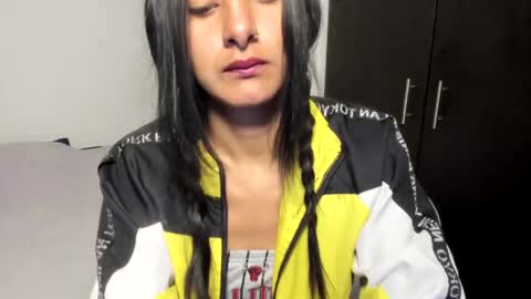 sensual_skinny online show from 10.11.25