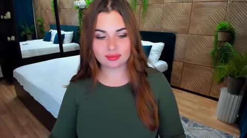 Snapshot of sensualcharisma chatting on 09.17.25 Becca online show from 09.17.25