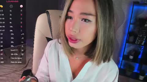 Kiki online show from 06.17.26