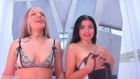 Daniela y Estefany online show from 02.15.26