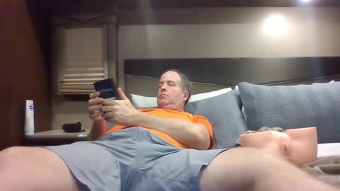 Snapshot of senyai40 chatting on 10.13.25 senyai40 online show from 10.13.25