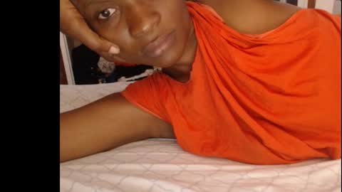 Snapshot of sera_booty chatting on 02.27.26 Anne online show from 02.27.26