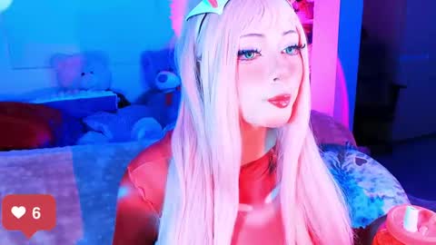 Snapshot of seraphine23_ chatting on 04.16.26 seraphine online show from 04.16.26
