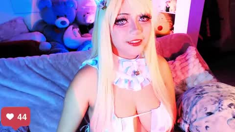 Snapshot of seraphine23_ chatting on 05.02.26 seraphine online show from 05.02.26