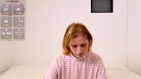 Snapshot of seraphine_star chatting on 05.15.26 Seraphine star online show from 05.15.26