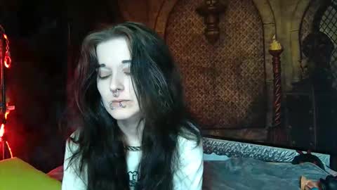 Snapshot of seraphinmunster chatting on 02.26.26 Seraphin Munster online show from 02.26.26