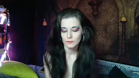 Snapshot of seraphinmunster chatting on 03.20.26 Seraphin Munster online show from 03.20.26