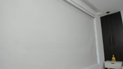 Snapshot of serene_waves chatting on 09.10.25 Serene online show from 09.10.25