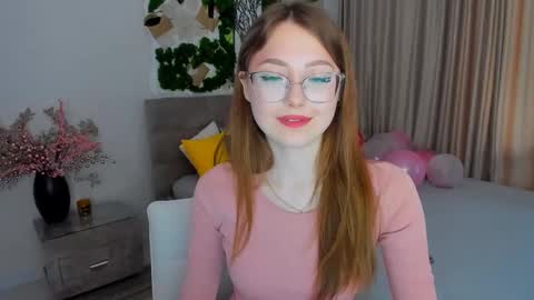 Ophelia online show from 02.16.25