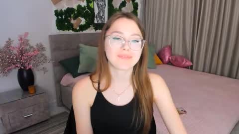 Ophelia online show from 03.11.25