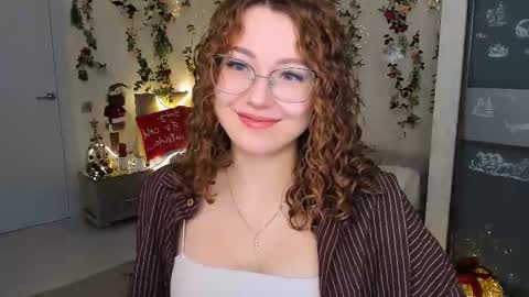 Ophelia online show from 12.14.25