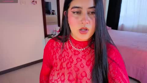 Snapshot of serenna_se chatting on 05.20.26 Serenna Cruz online show from 05.20.26