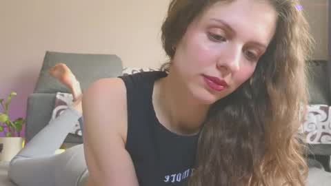 Hey Guys and Girls non-binary personalities  Im Sereta online show from 04.30.26