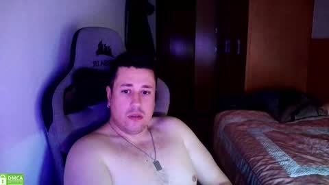 Snapshot of sergio95n chatting on 11.09.25 Pollos online show from 11.09.25