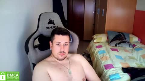 Snapshot of sergio95n chatting on 05.05.26 Pollos online show from 05.05.26