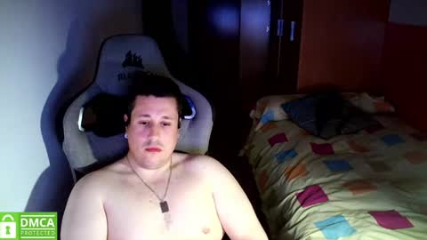 Snapshot of sergio95n chatting on 05.14.26 Pollos online show from 05.14.26