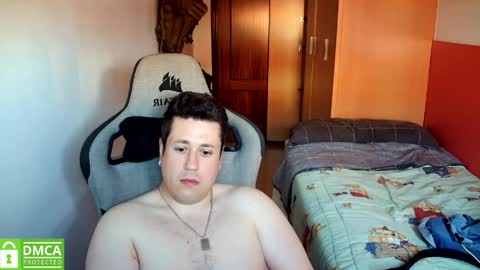 Snapshot of sergio95n chatting on 05.30.26 Pollos online show from 05.30.26