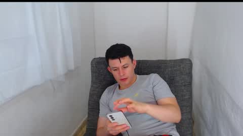 Snapshot of sergio_oliver17 chatting on 02.03.26 neos online show from 02.03.26