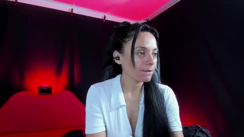 LUCERO online show from 10.05.25