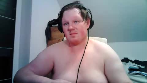 Snapshot of setcuna chatting on 02.15.26 setcuna online show from 02.15.26