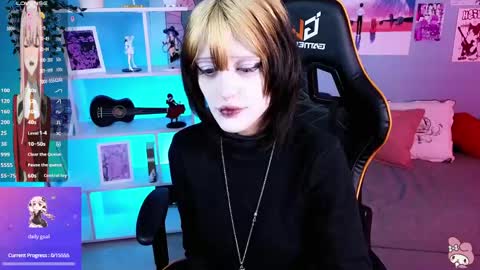 Setsunai online show from 05.05.26