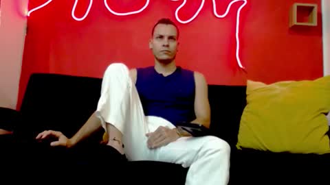 Sett Blanco  online show from 09.24.25