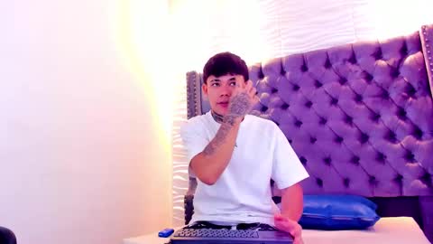 Snapshot of seven_turner chatting on 02.09.26 seven_turner online show from 02.09.26