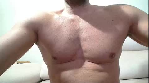 Snapshot of sex_machine_19 chatting on 10.06.25 SEX MACHINE 19 online show from 10.06.25