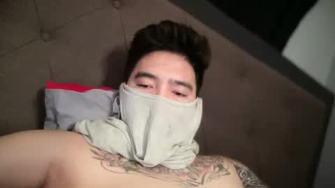 AXEL online show from 10.10.25