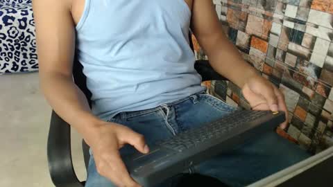 arnold online show from 10.22.25