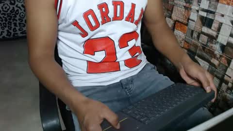 Snapshot of sexatlexx chatting on 11.06.25 arnold online show from 11.06.25