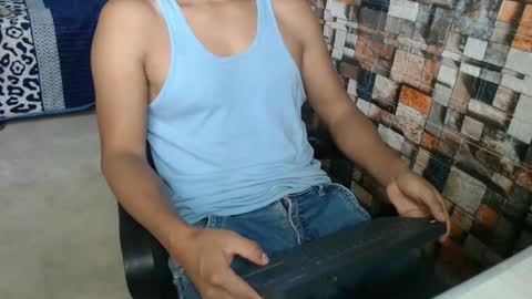 Snapshot of sexatlexx chatting on 02.14.26 arnold online show from 02.14.26