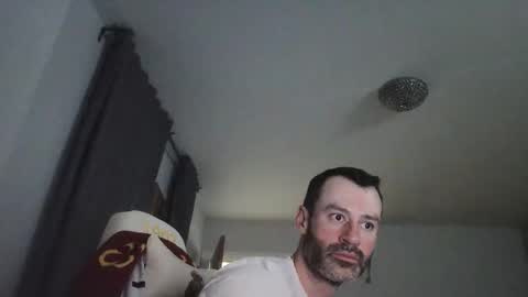 Snapshot of sexbrute chatting on 05.18.26 sexbrute online show from 05.18.26